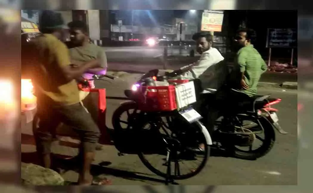 Red carts- not afraid- white carts -afraid - Those who knock -wake up the sleeping -Chennai